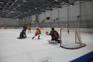 ХК «Луки-Экспресс» обошла псковскую «Гвардию» по буллитам (ФОТО)