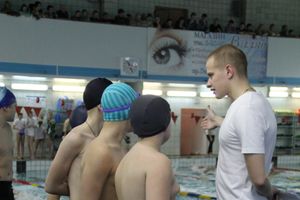 В Великих Луках прошло Первенство по плаванию (фото)