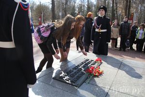 В Великих Луках прошла Всероссийская акция «Вахта памяти» (фото)