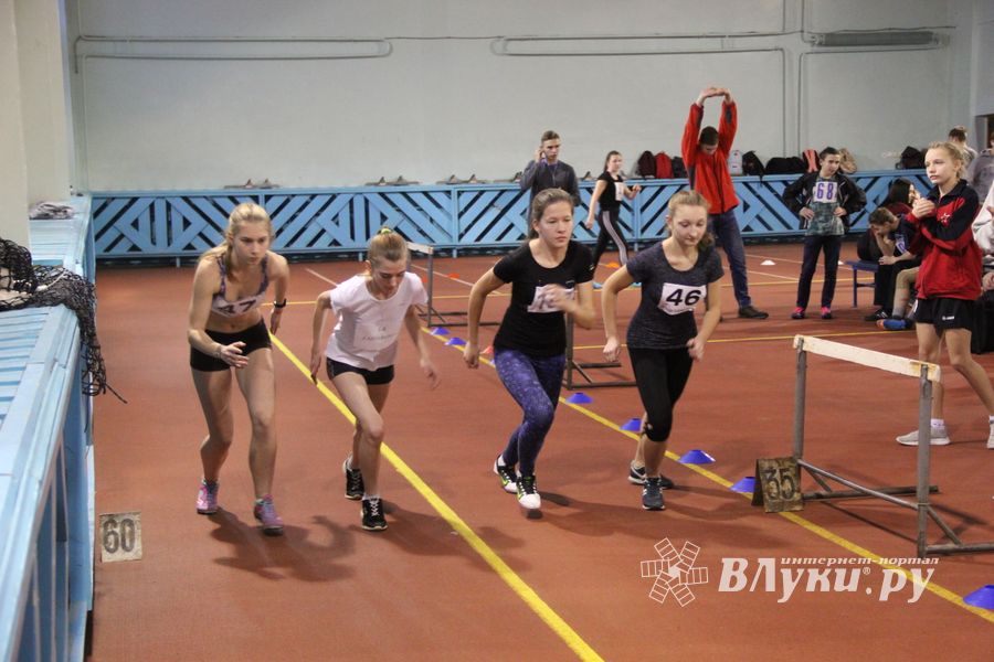 Кто в Великих Луках «быстрее и выше» (ФОТО)
