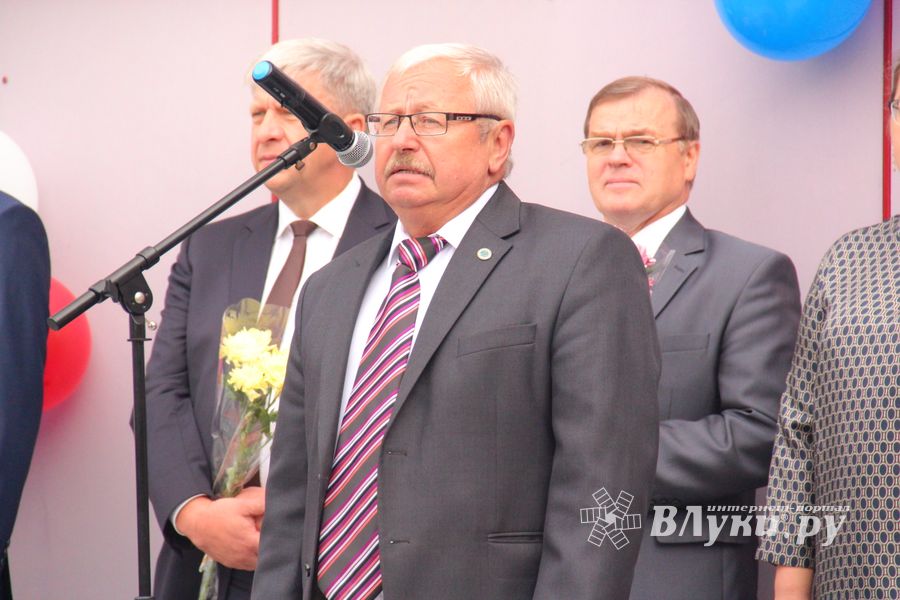 ВГСХА встретила первокурсников пирогами (ФОТО)