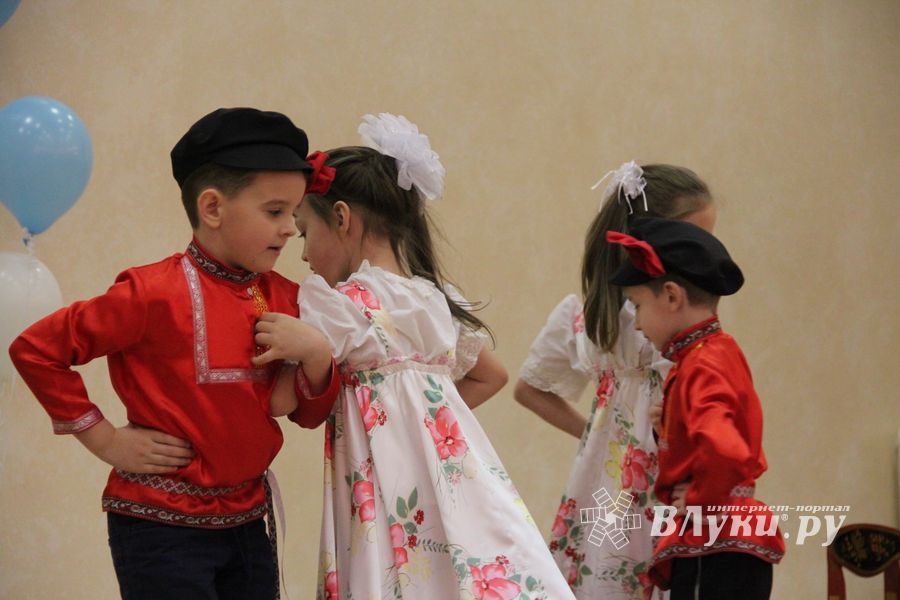 В Великих Луках выбрали «Воспитателя года» (ФОТО)