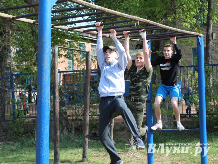 В Великих Луках спасали «заложников» (ФОТО)