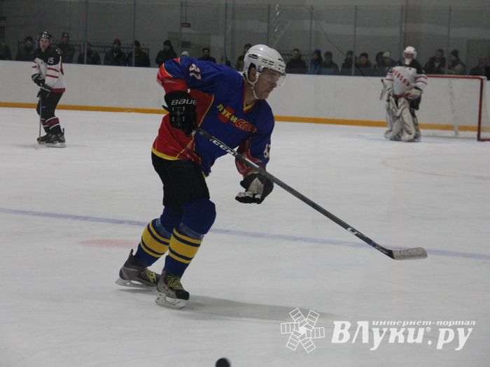 ХК «ЛукиСпорт» разгромила команду Невеля (ФОТО)