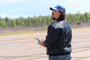 В Великих Луках проходит 7-й Фестиваль авиамодельного спорта (ФОТО)