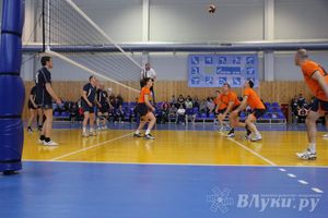 В Великих Луках проходит Спартакиада по волейболу ООО «Газпром-трансгаз Санкт-Петербург» (фото)