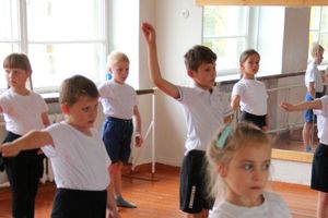 Поздравляем тех, кто сеет доброе и вечное, с профессиональным праздником