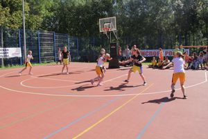 «Оранжевый мяч» в Великих Луках в День физкультурника (ФОТО)