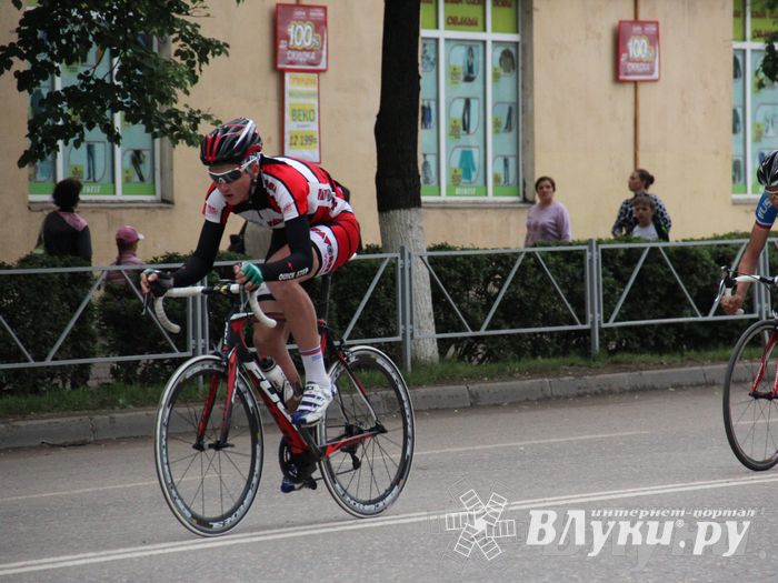 Гонка-критериум по велосипедному спорту