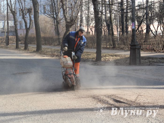 Ямочный ремонт на ул. Нелидовской (ФОТО)