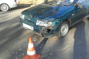 На ул. Глинки сбили несовершеннолетнего мотоциклиста (ФОТО)