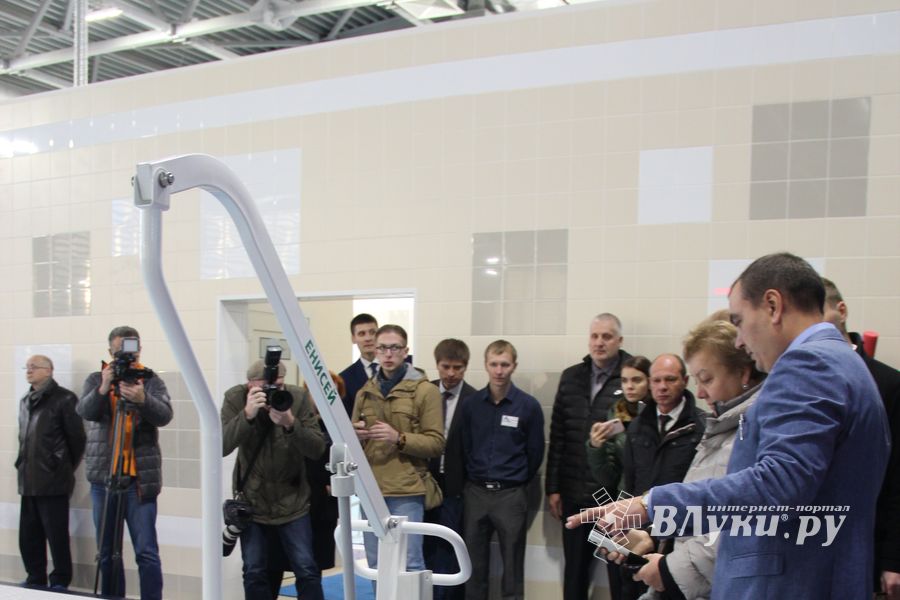 В Великих Луках открыли «Айсберг» (ФОТО)