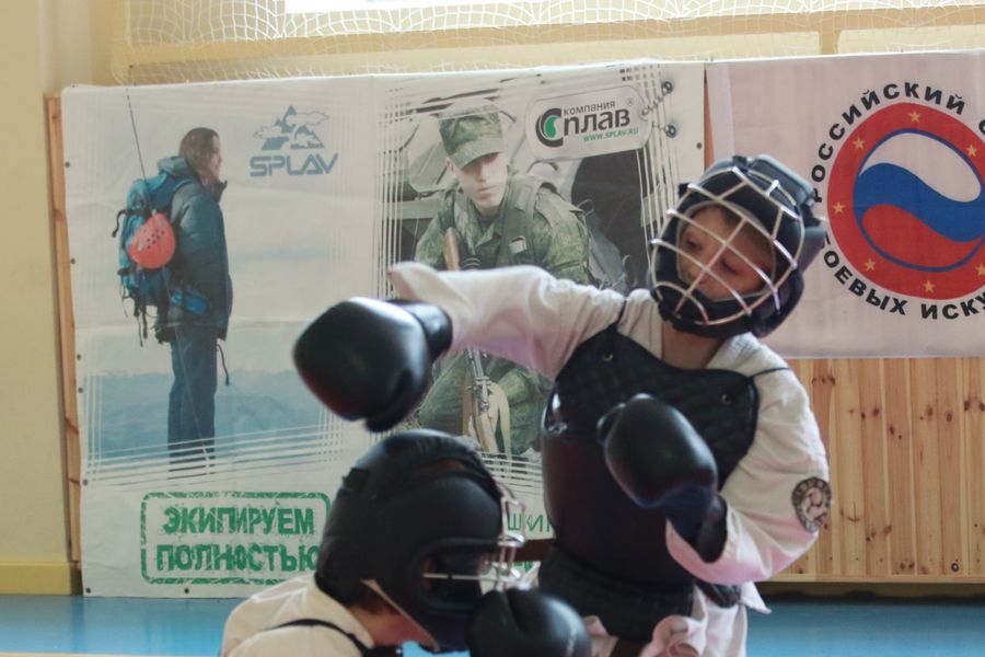 В Великих Луках прошло ​первенство города по ВБЕ «Кобудо» (ФОТО)