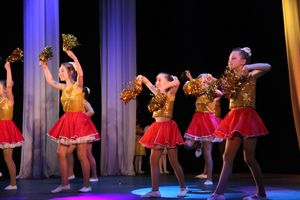 «Великолукская Веснянка» на сцене ДК ЛК