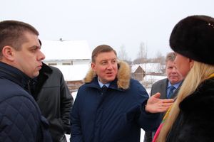 Губернатору не понравилось место для новой школы в Великих Луках (ФОТО)