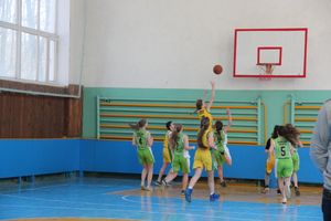 Великолучанки завоевали золото на открытом турнире по баскетболу (ФОТО)