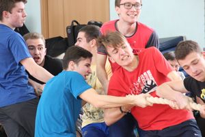 Конкурс «А ну-ка, парни!» прошёл в великолукской гимназии (фото)