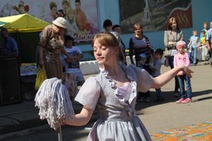 День защиты детей отпраздновали В Великих Луках (фото)