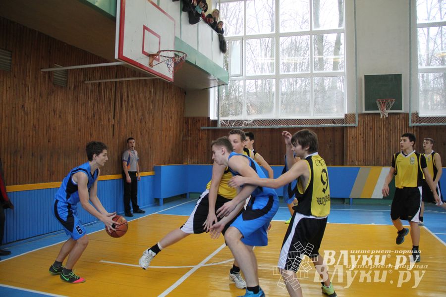 Великолучанки заняли первое место в дивизиональной игре «КЭС-Баскет» (фото)