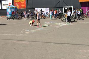 В Великих Луках прошел традиционный велопарад (ФОТО)