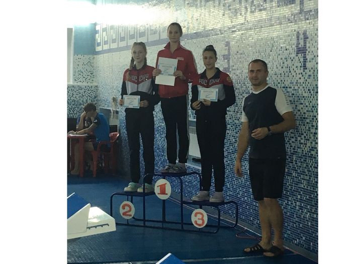 Великолукские пловцы привезли награды с Чемпионата и Первенства области (ФОТО)