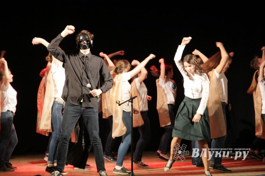 В Великих Луках выбрали «Ученика года» (фото)