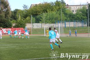В Великих Луках состоялся матч «Луки-Энергия» — «Звезда» (Санкт-Петербург)