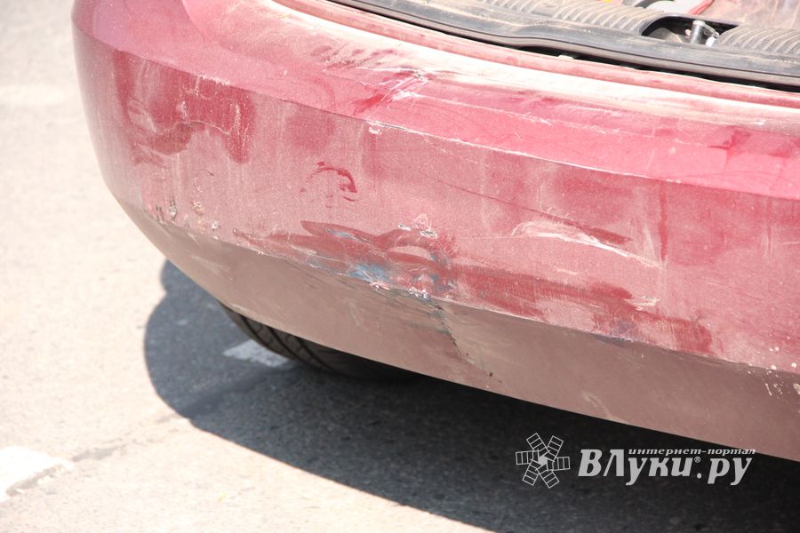 Тройное ДТП на пр-те Гагарина в Великих Луках (ФОТО)