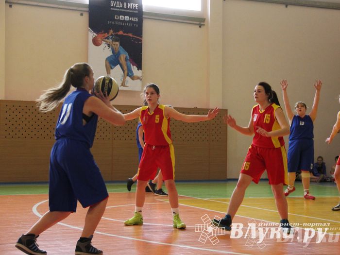 Игра 29 марта Великие Луки — Псков (девушкши)