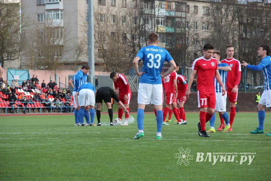 ФК «Луки-Энергия» сыграл вничью с командой «Псков-747» (ФОТО)