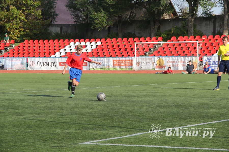 Педагогический лицей стал победителем турнира по футболу памяти М. Хренова (фото)
