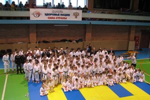 Кубок Псковской области по каратэ прошел в Великих Луках (фото)