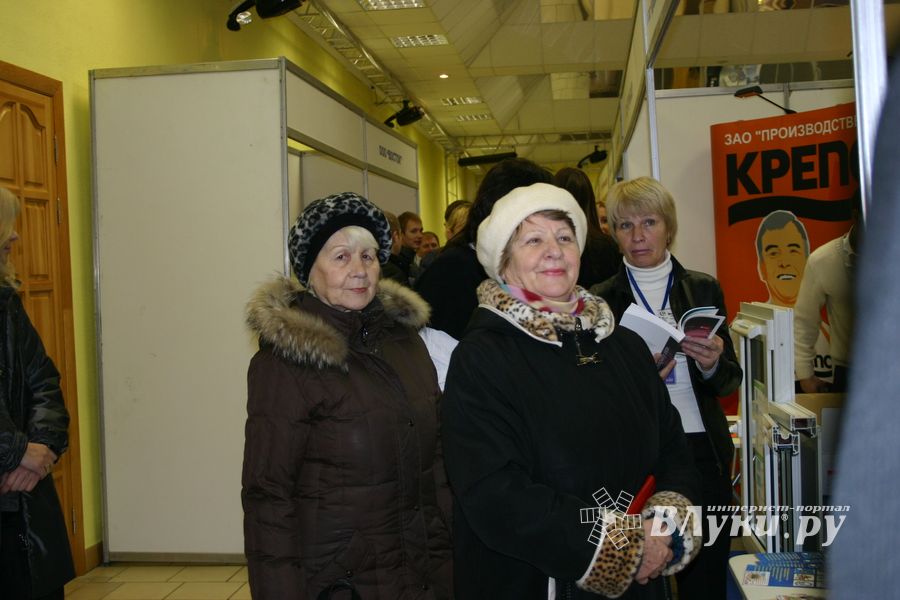 Универсальная выставка малого и среднего бизнеса открылась в Великих Луках