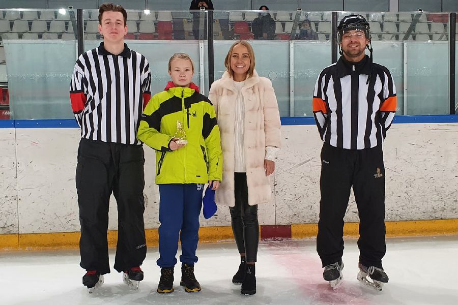 Великолукские хоккеисты привезли бронзу с областного турнира «Золотая шайба» (ФОТО)