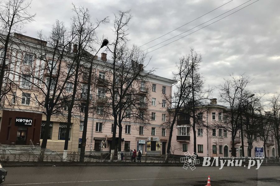 На проспекте Ленина ведётся ямочный ремонт (ФОТО)