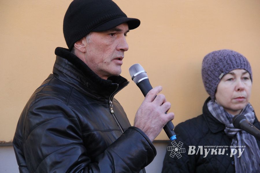 В школе №9 состоялось открытие мемориальной доски (фоторепортаж)