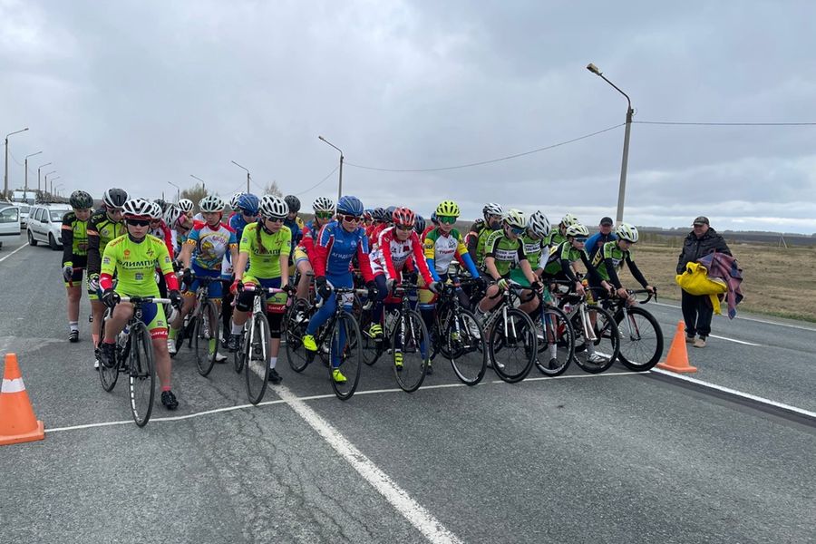 Великолучанки поднялись на пьедестал  Первенства России по велосипедному спорту