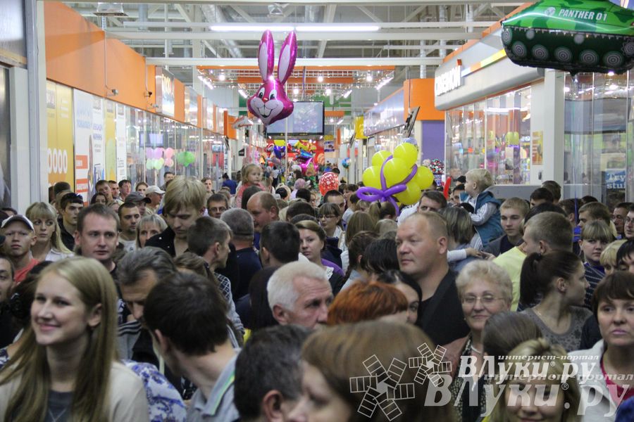 Торговый центр «Апельсин» отметил День рождения