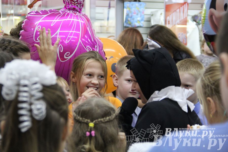 Торговый центр «Апельсин» отметил День рождения