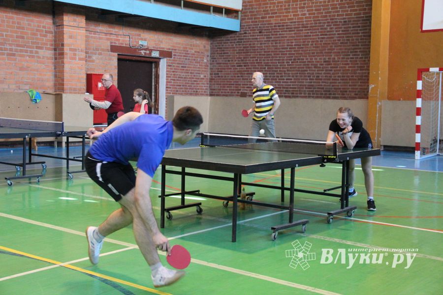 В Великих Луках прошел Кубок области по настольному теннису (ФОТО)