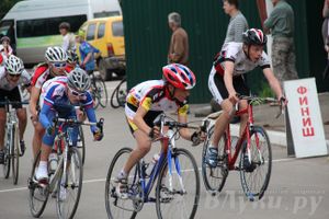 Гонка-критериум по велосипедному спорту