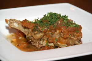 8 марта прекрасных дам приглашают в «Гости»  (ФОТО)