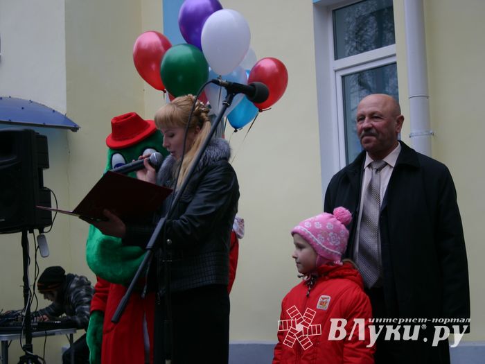 Губернатор области принял участие в торжественной церемонии открытия нового детского сада (ФОТО)