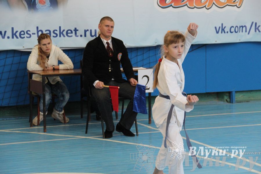 В Великих Луках прошел Открытый чемпионат Псковской области по каратэ