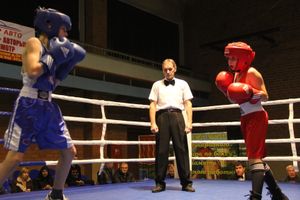 В Великих Луках проходят соревнования по боксу памяти Е.А. Клевцова (фоторепортаж)