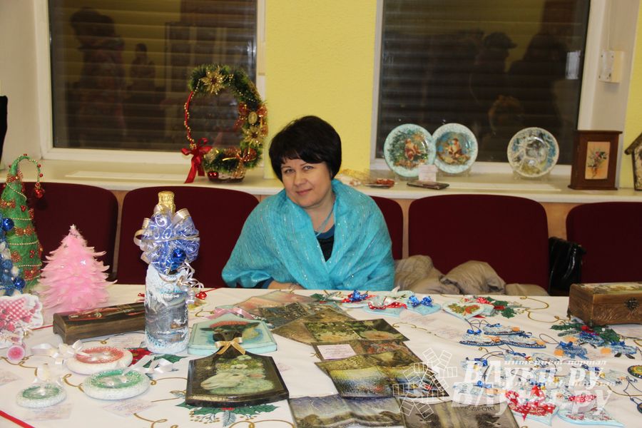 Выставка-ярмарка «Волшебный сундучок» прошла в ДК ЛК