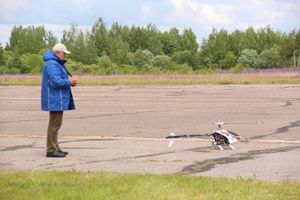 В Великих Луках проходит 7-й Фестиваль авиамодельного спорта (ФОТО)