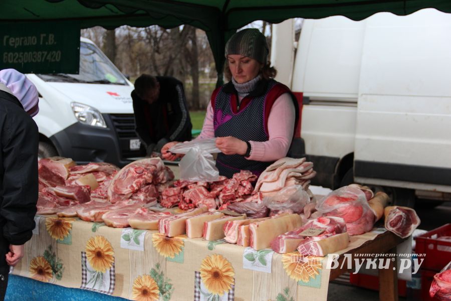 В Великих Луках прошла ярмарка «Весна - 2022» (ФОТО)