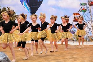 В Великих Луках День России отметили большим концертом (ФОТО)