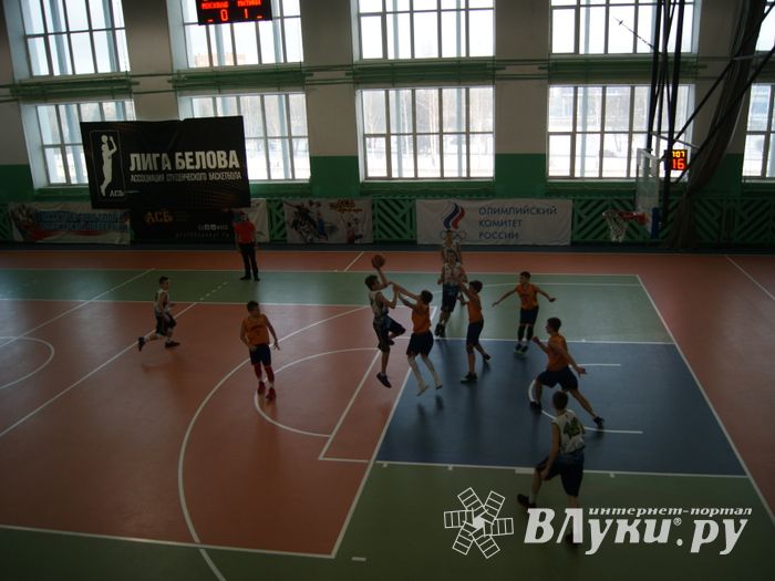 Великолучане завоевали бронзу на Международном турнире по баскетболу (ФОТО)